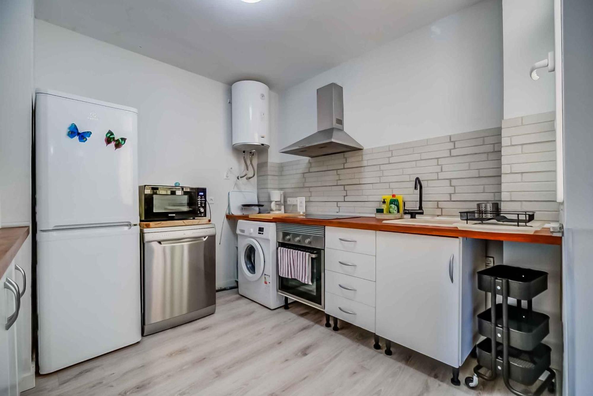Apartamento Renovado, Tu Escapada De Vacaciones Ideal Фуэнхирола Экстерьер фото